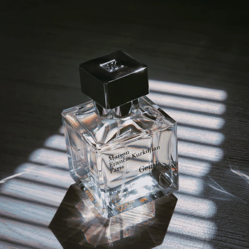 70ML Nước hoa Maison Francis K - đánh giá và giá The Collection Perfume Fragrance
