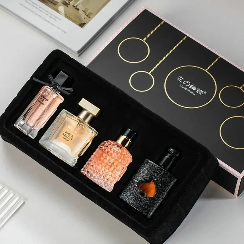 Bộ quà tặng nước hoa nữ gồm 4  - đánh giá và giá The Collection Perfume Fragrance