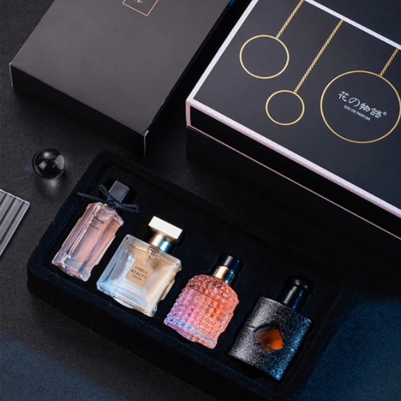 Bộ quà tặng nước hoa nữ gồm 4  - đánh giá và giá The Collection Perfume Fragrance